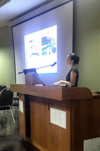 Emma presenting her findings at the USP forum